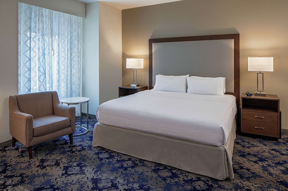 Curated visual reference: Homewood Suites By Hilton New Orleans French Quarter Photo Inspiration