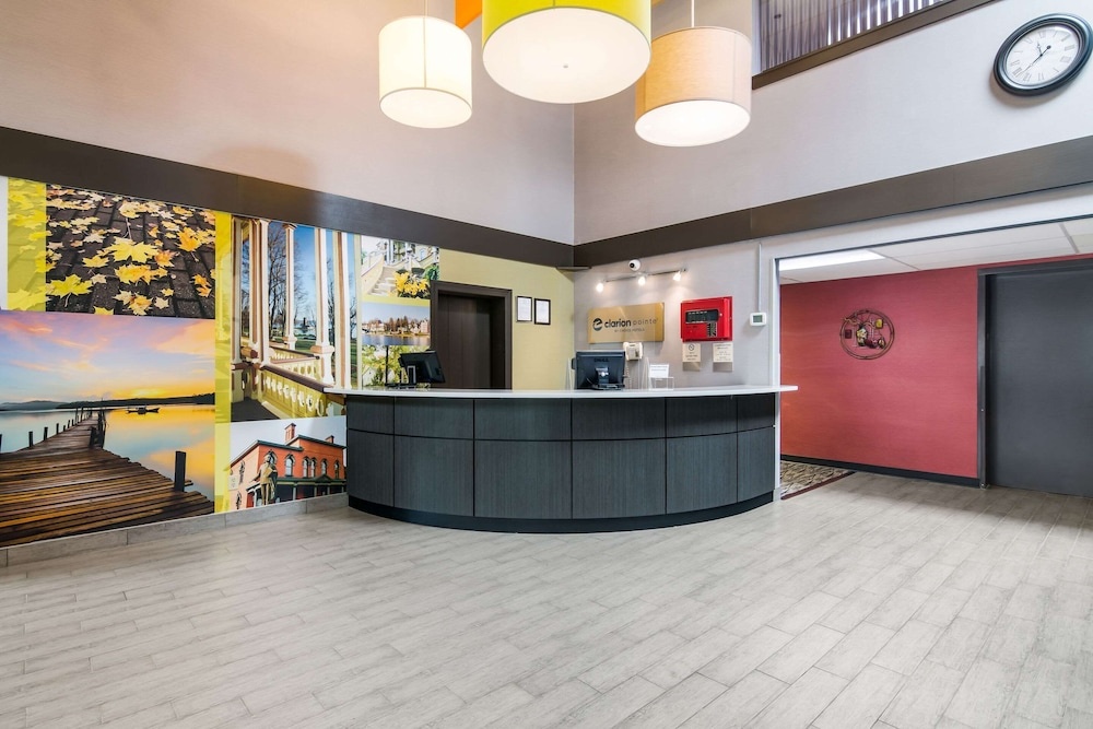 Image of Clarion Pointe - Jamestown