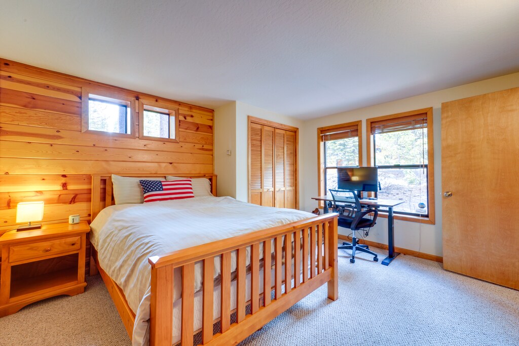 Image of Tranquil Truckee Cabin Getaway