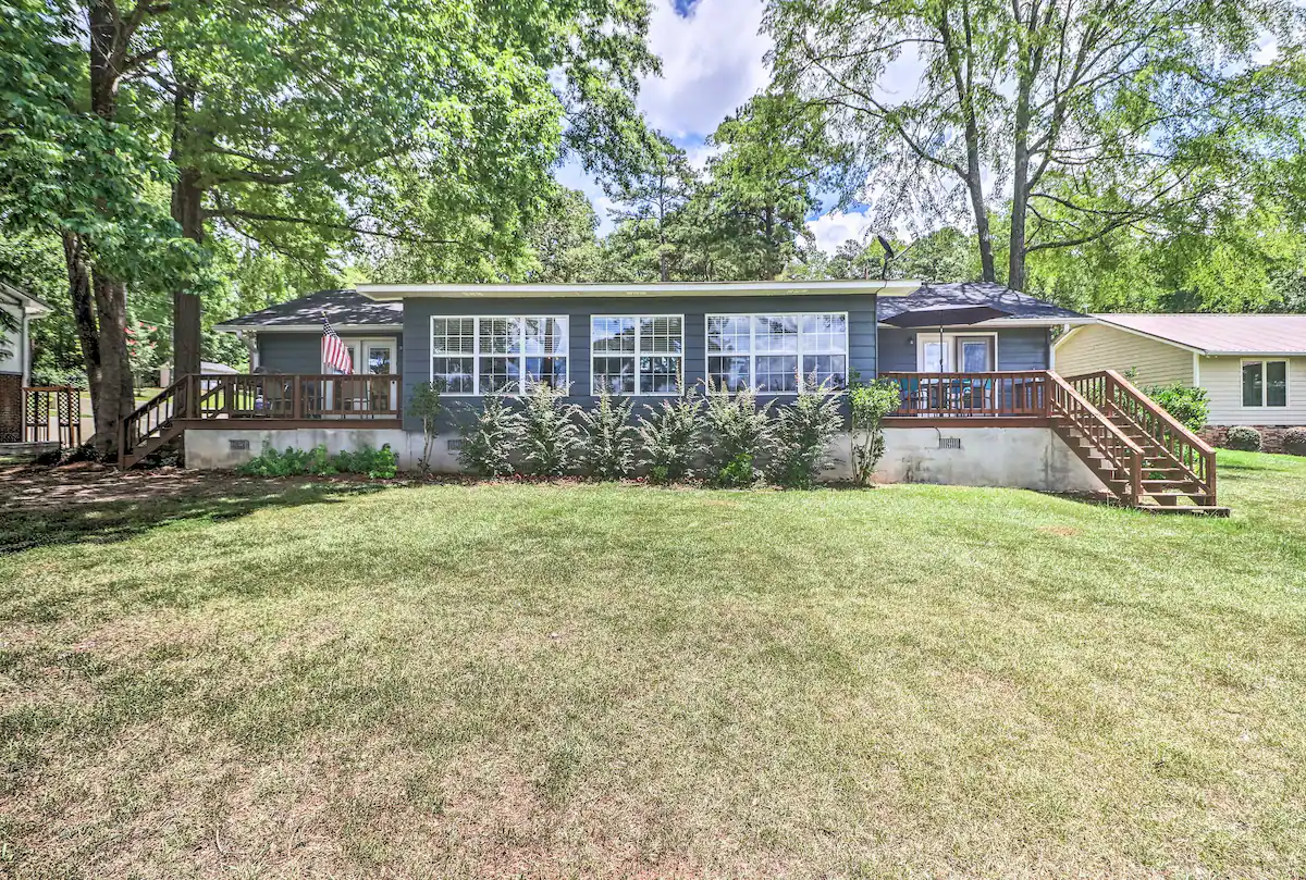 Image of Waterfront Lake Sinclair Home w/ Boat Dock