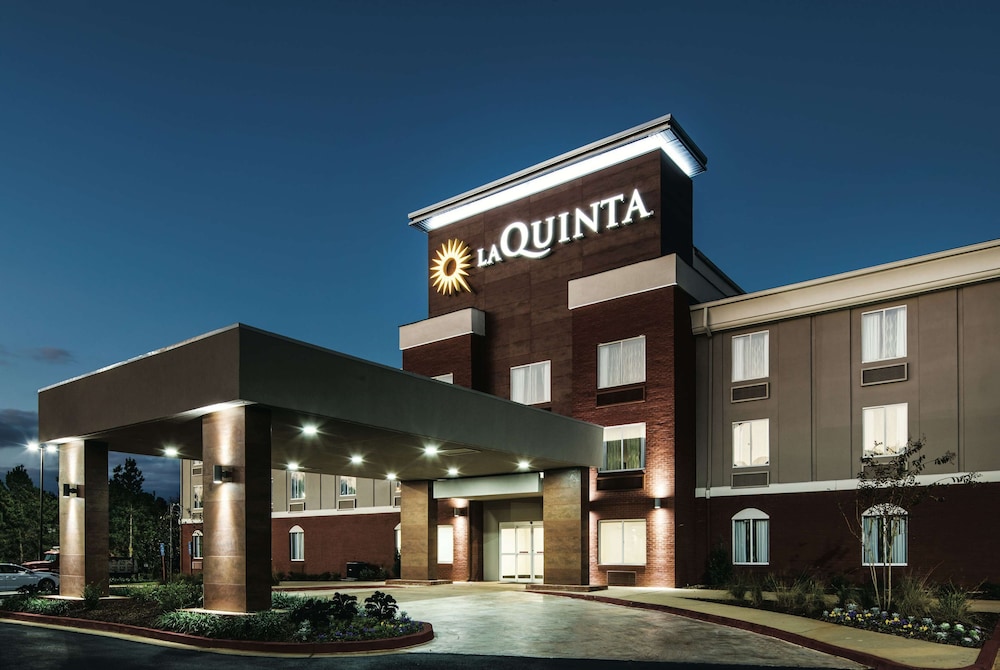 Image of La Quinta Inn & Suites