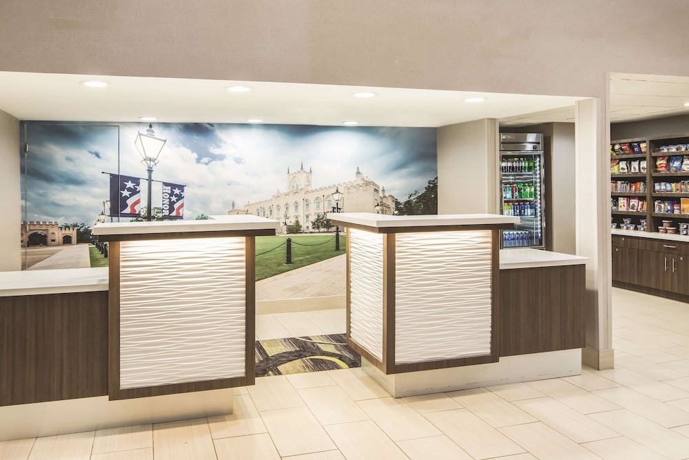 Image of La Quinta Inn & Suites