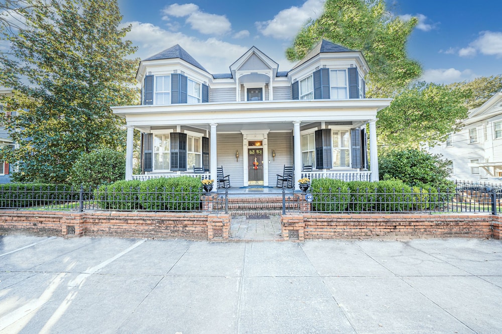 Image of The Inn on North Jefferson