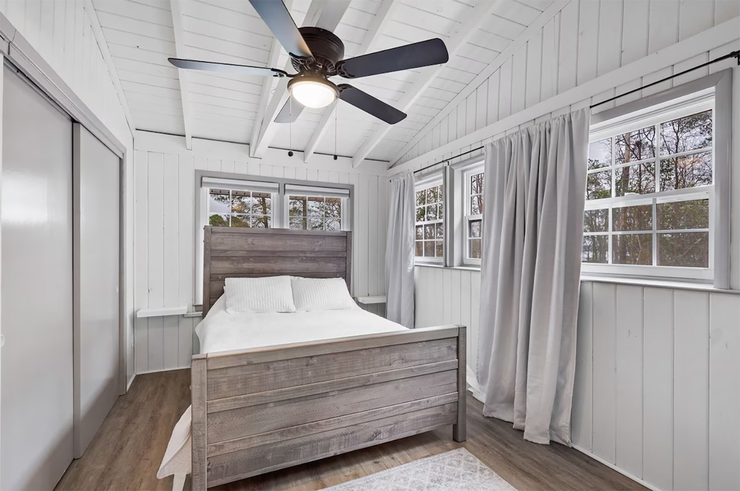 Image of Cozy Cottage, BIG Water Views