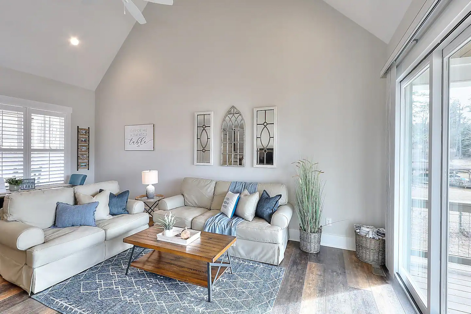 Image of Lakefront Luxury Living, Dock