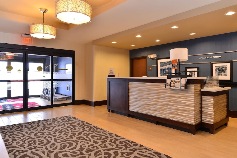 Image of Hampton Inn