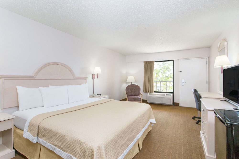 Image of Days Inn Near Beach