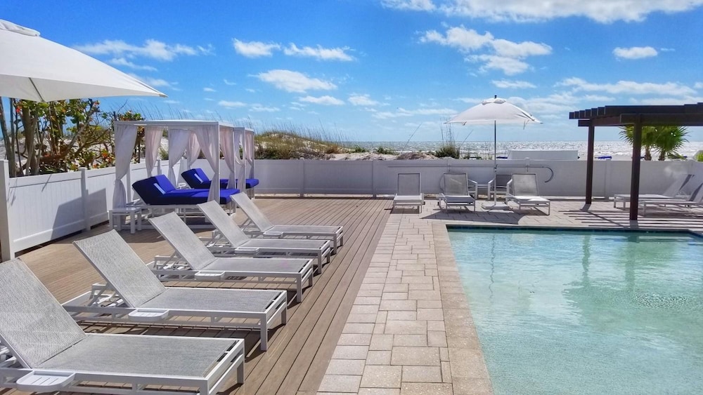Image of Barefoot Beach Club