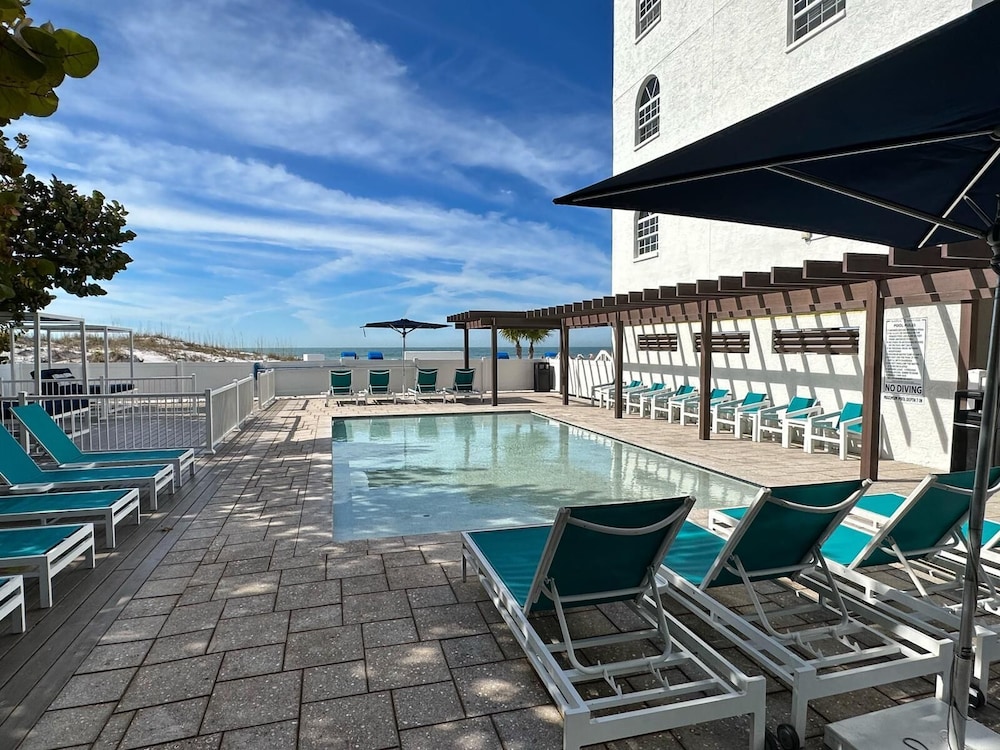 Image of Barefoot Beach Club