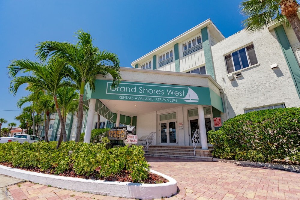 Image of Grand Shores West