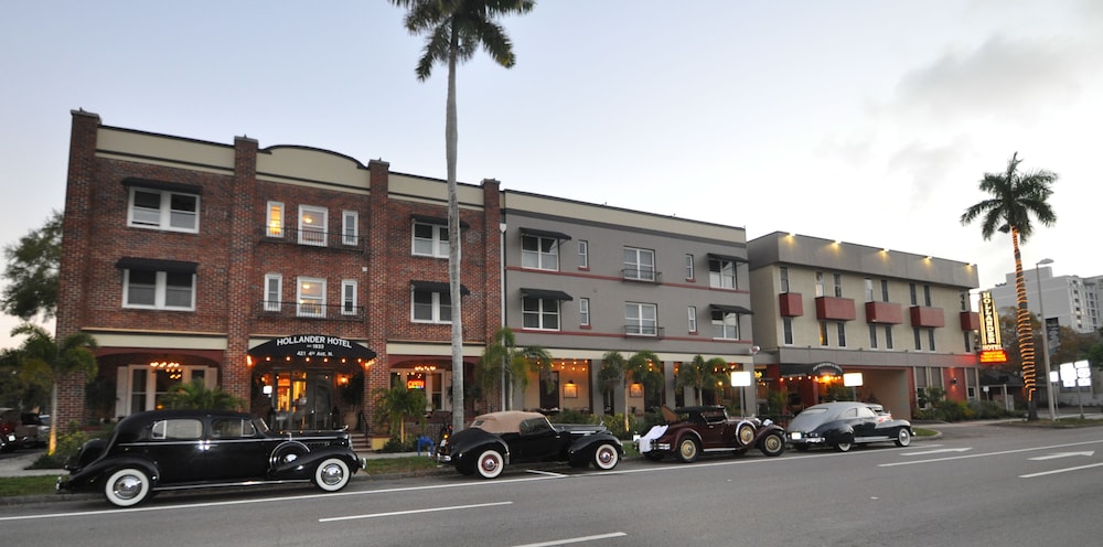 Image of Hollander Hotel
