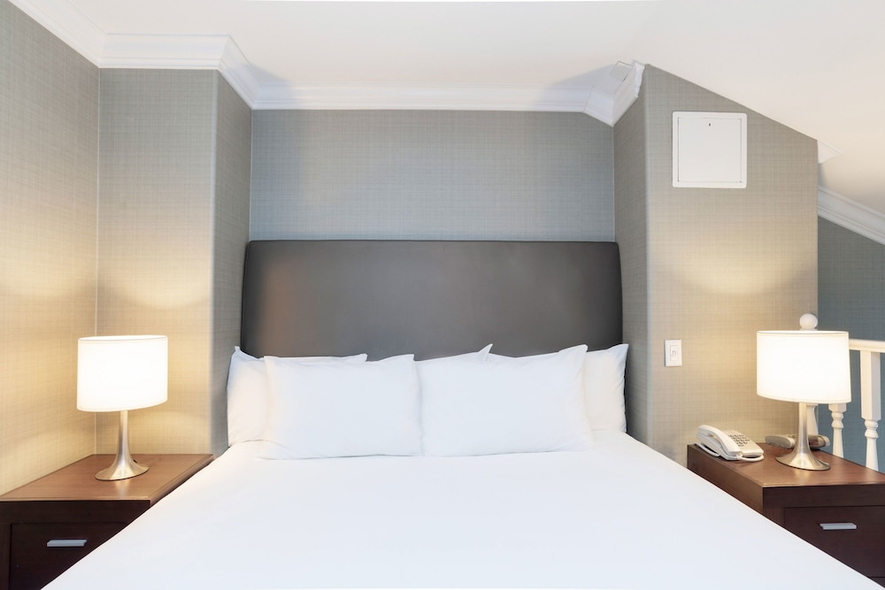 Image of Sandman Hotel Vancouver Airport