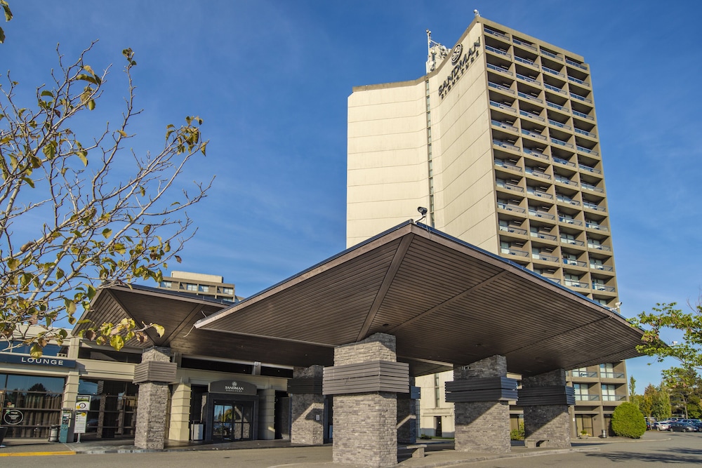 Image of Sandman Signature Hotel & Resort Vancouver Airport