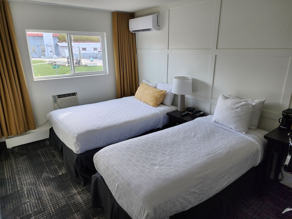 Image of Steveston Hotel