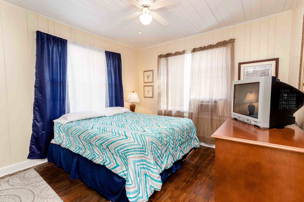 Image of Sunshine Cozy Cottages