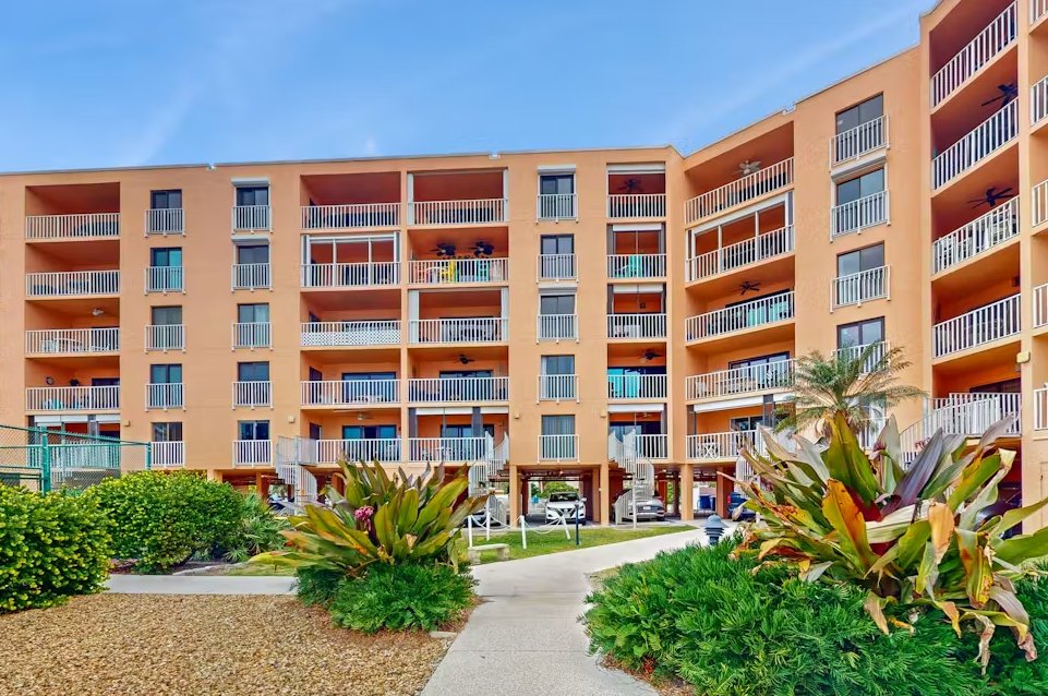 Image of 3 Palms Beachfront Vacation Rentals