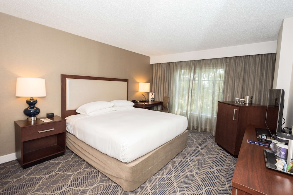 Image of DoubleTree Suites by Hilton at The Battery Atlanta