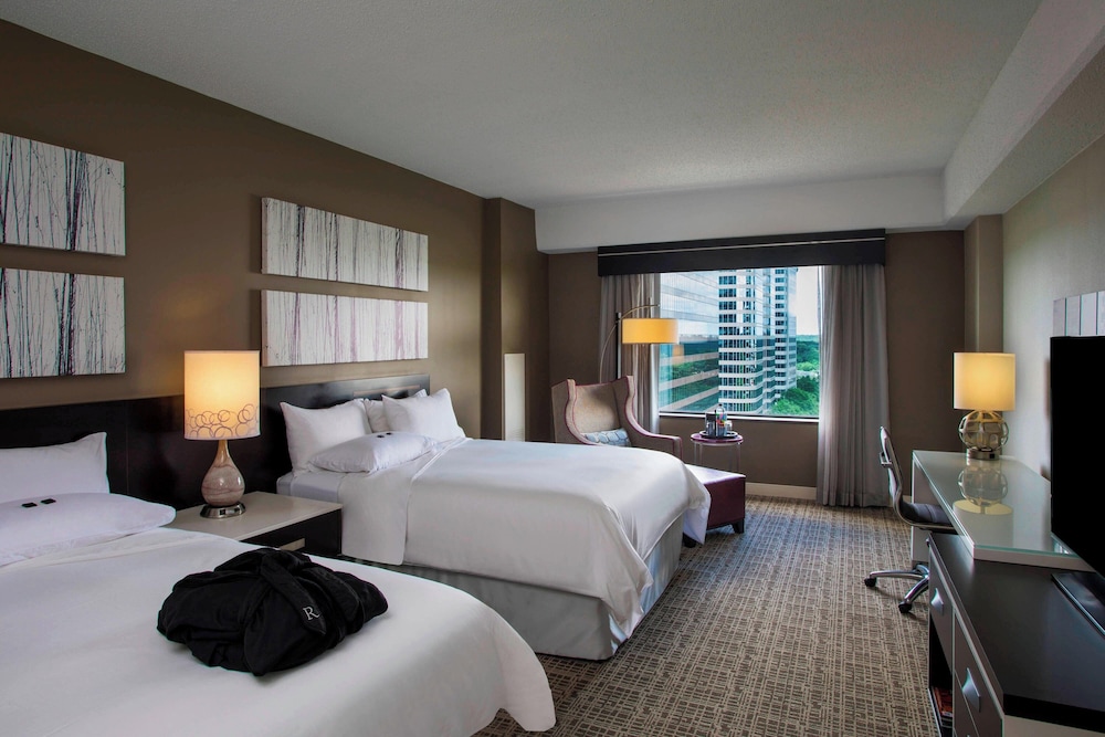 Image of Renaissance Atlanta Waverly Hotel & Convention Center