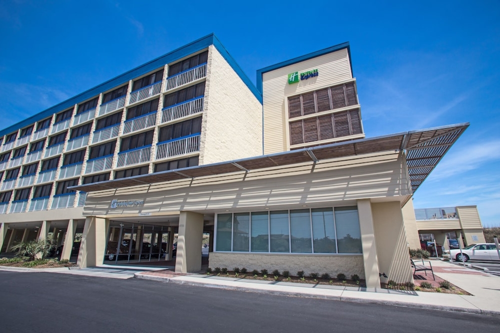 Image of Holiday Inn Express Nags Head Oceanfront Hotel