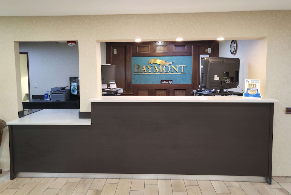 Image of Baymont Inn