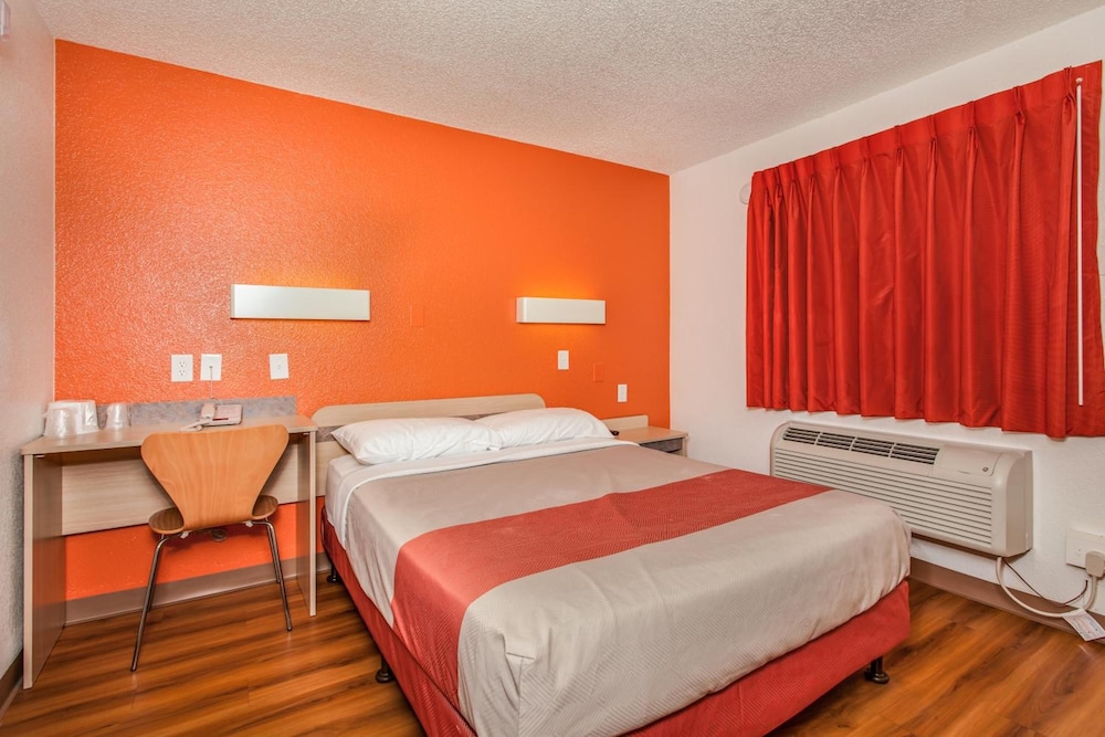 Image of Motel 6 Fairfield-North