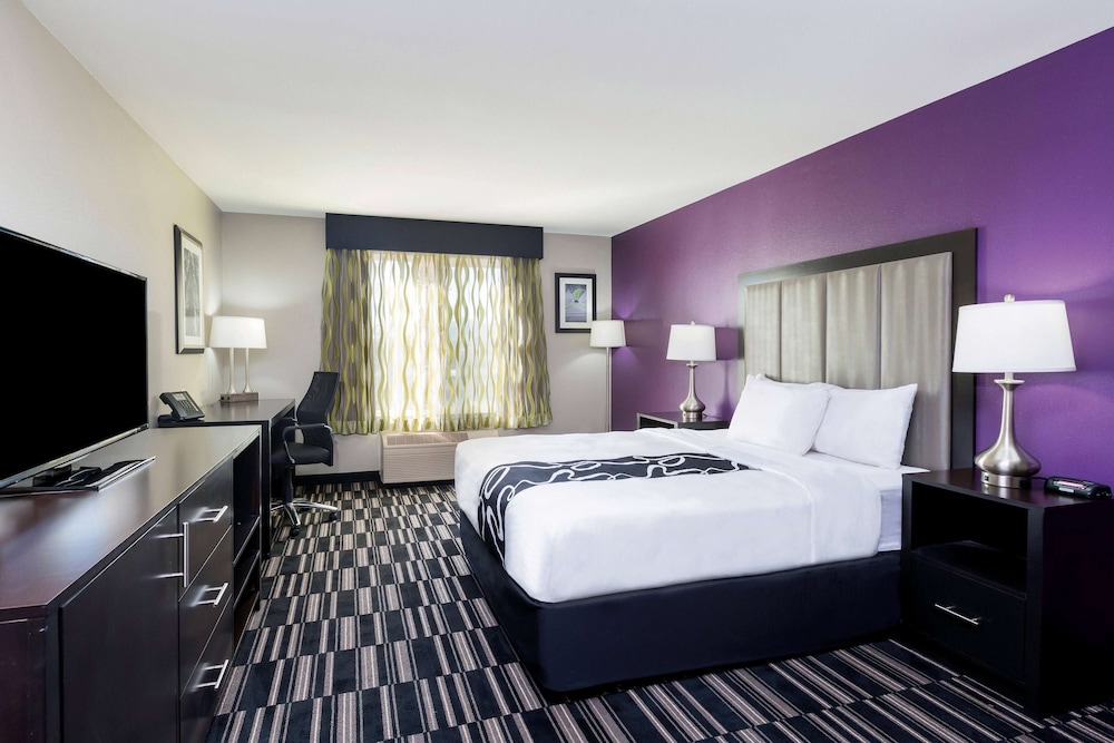 Image of La Quinta Inn & Suites