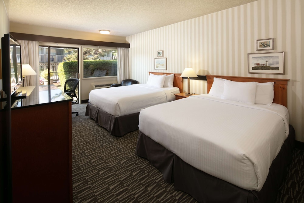 Image of Red Lion Hotel Bellevue