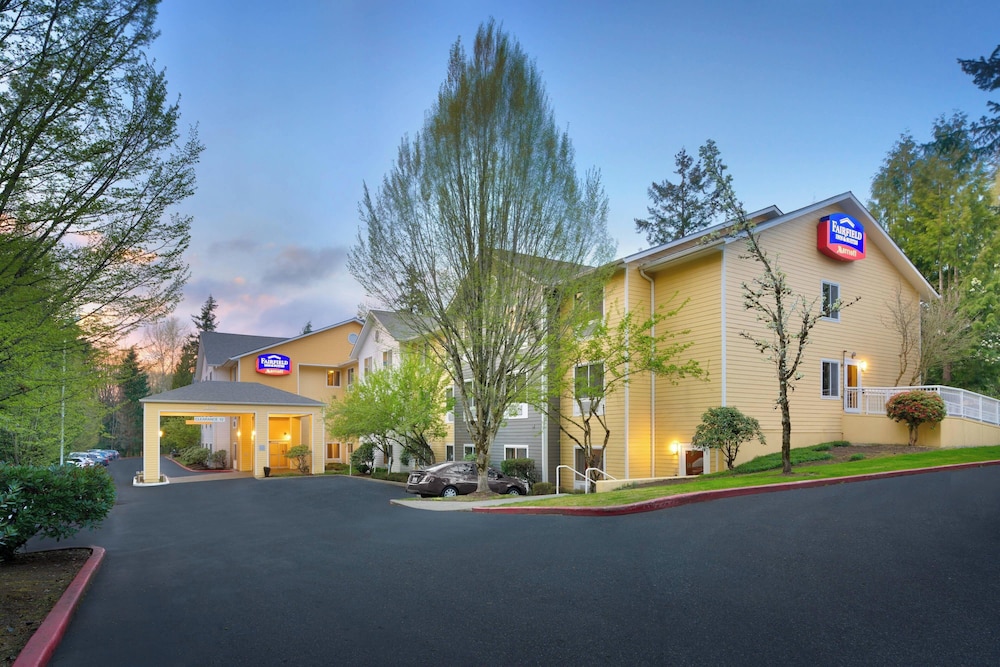 Image of Fairfield Inn & Suites by Marriott Seattle Bellevue/Redmond