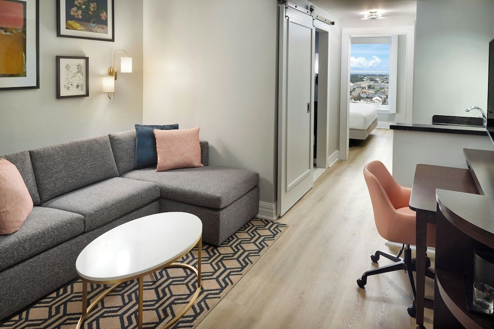 Image of Courtyard by Marriott New Orleans French Quarter/Iberville
