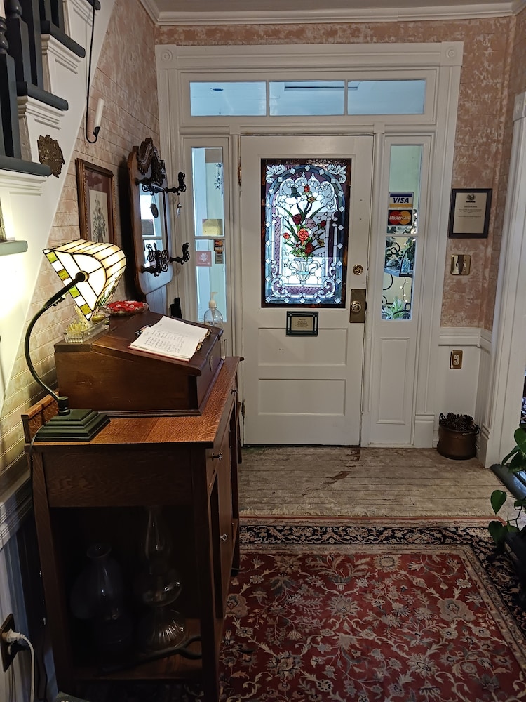 Image of Island House Of Wanchese B&B