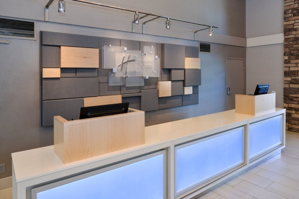 Image of Holiday Inn Express Walnut Creek