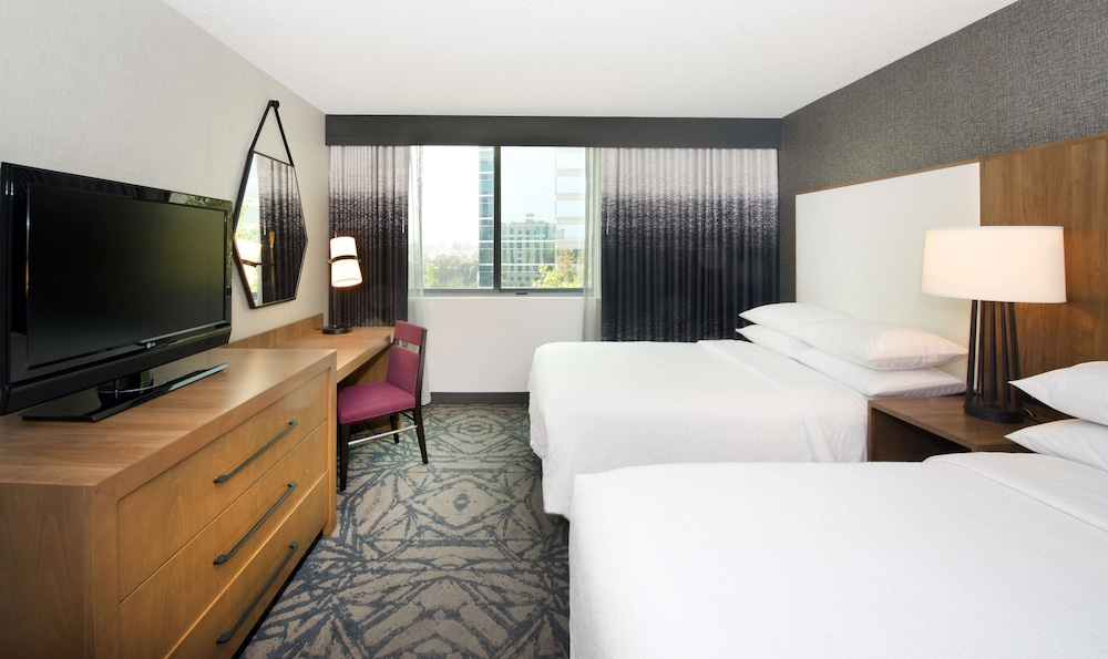 Image of Embassy Suites By Hilton Walnut Creek