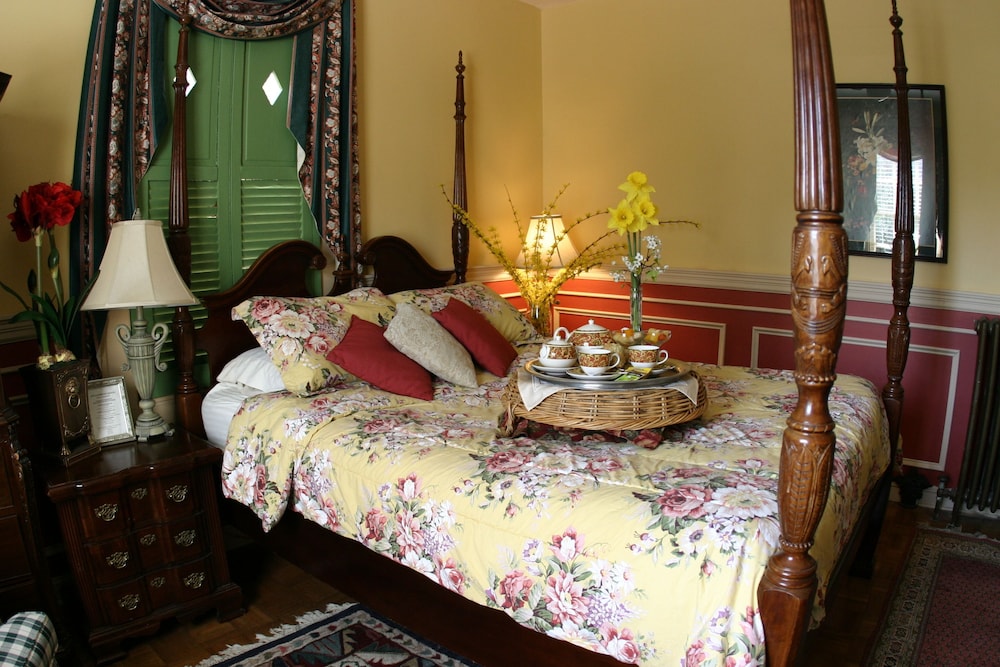 Image of Williamsburg Manor Bed & Breakfast