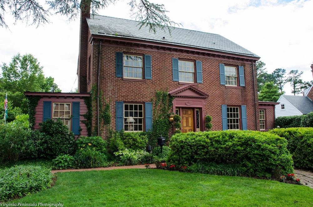 Image of Williamsburg Manor Bed & Breakfast