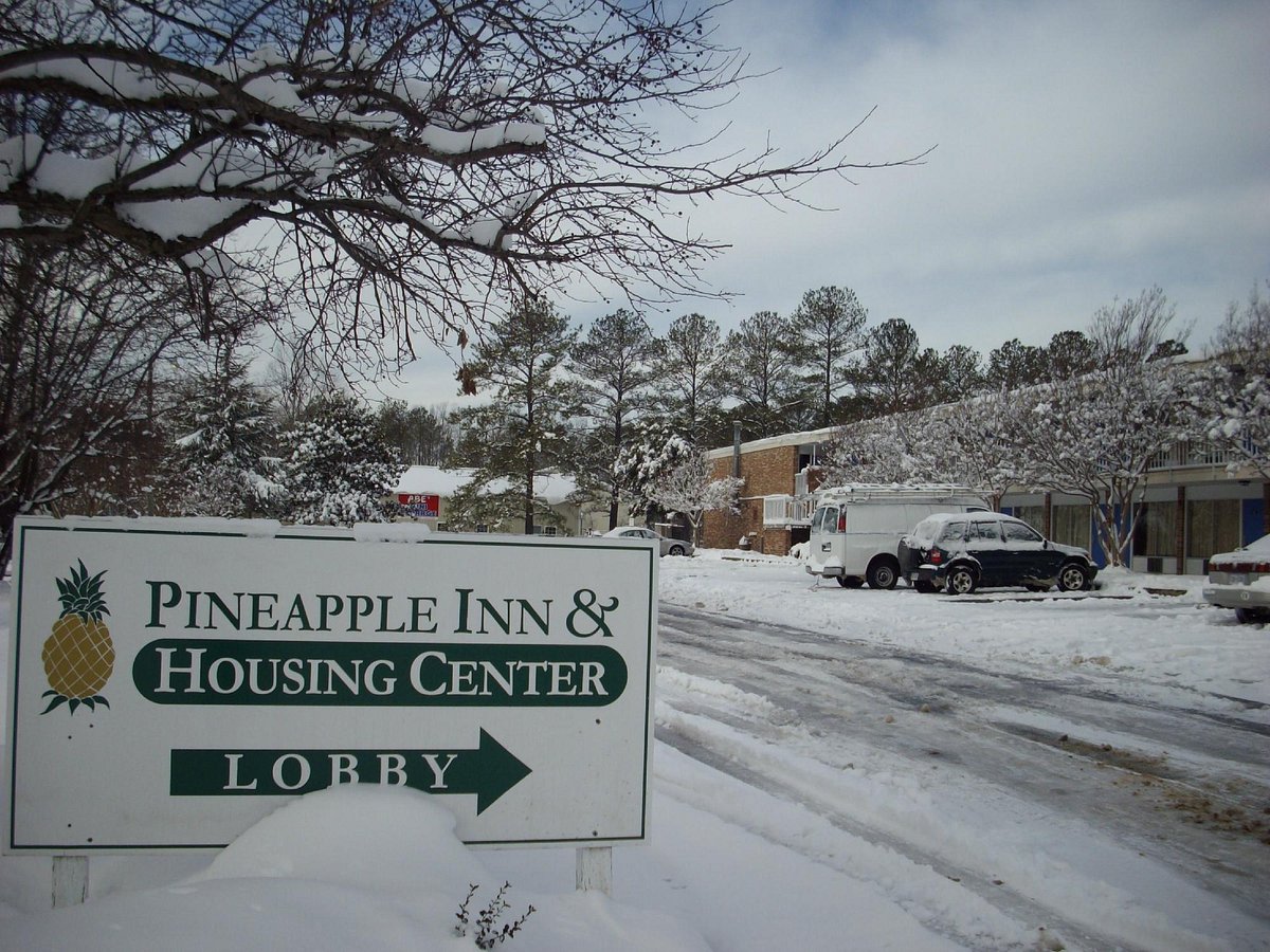 Image of Pineapple Inn & Housing Center