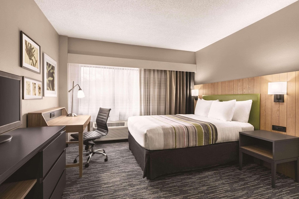 Image of Country Inn & Suites By Carlson Williamsburg/Busch Gardens Area