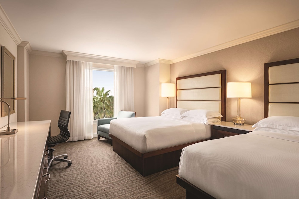 Image of Hilton Naples