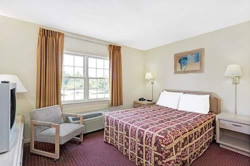 Image of Captain John Smith Inn