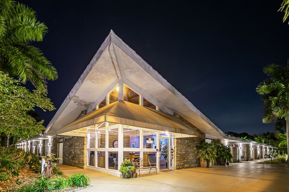Image of Fairways Inn of Naples