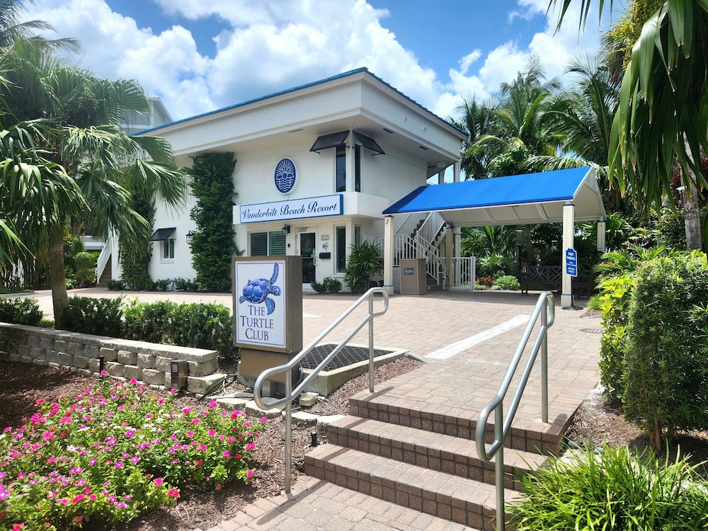 Image of Vanderbilt Beach & Harbour Club