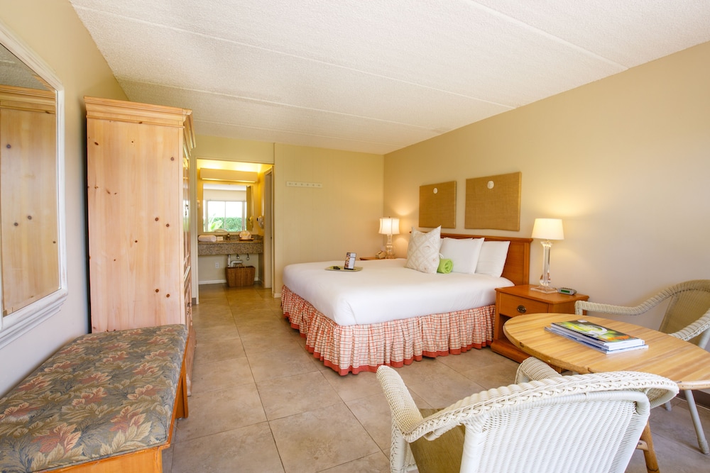 Image of Naples Garden Inn
