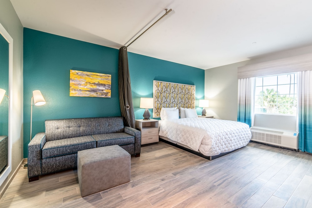Image of Everglades Adventures Hotel Suites by Ivey House