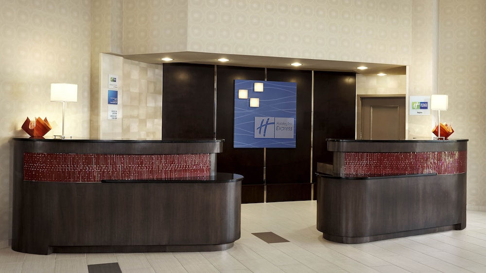 Image of Holiday Inn Express & Suites Naples Downtown - 5th Avenue by IHG