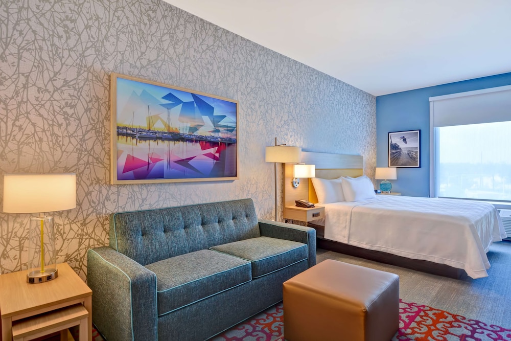 Image of Home2 Suites by Hilton Naples I-75 Pine Ridge Road