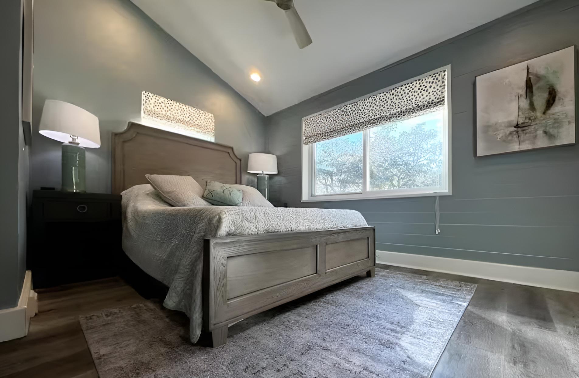 Image of Sunwood Cove Cottage: E - Cottage just steps from the water!