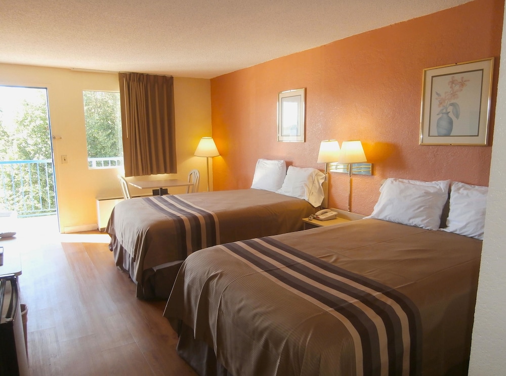 Image of Americas Best Value Inn Tucker