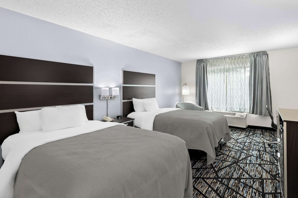 Image of Quality Inn Northlake