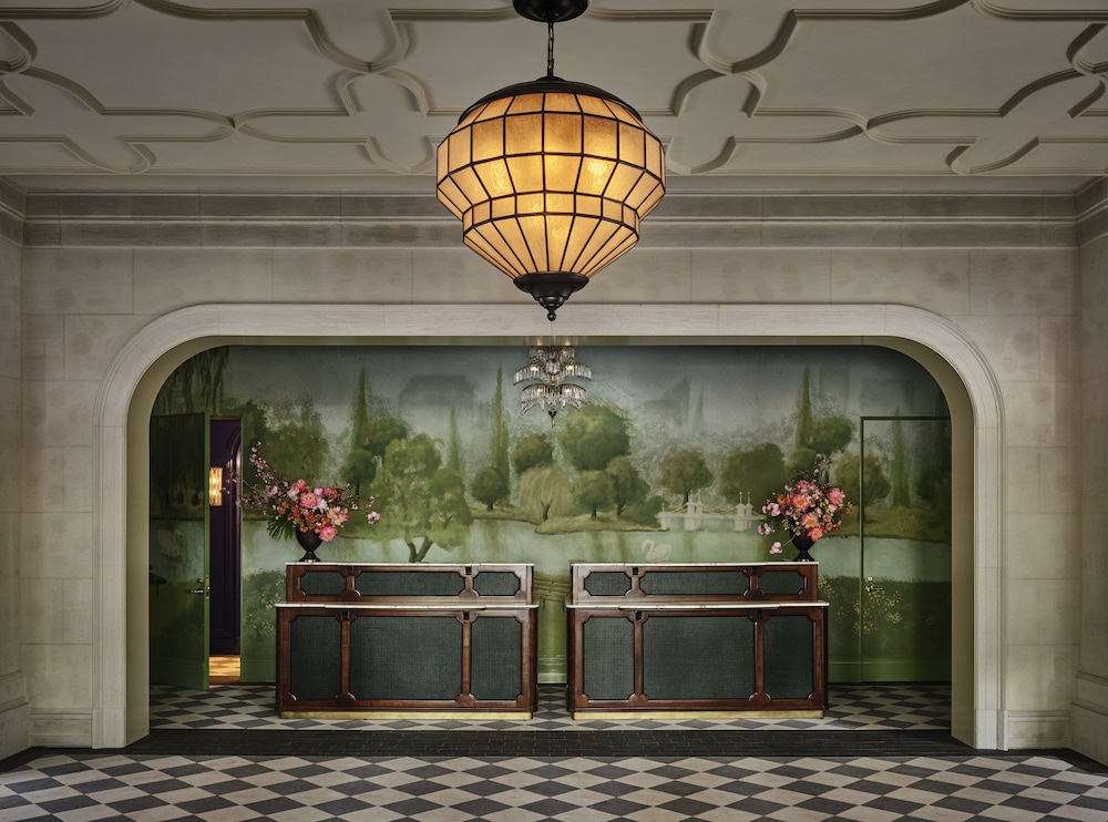 Image of Four Seasons Hotel Boston