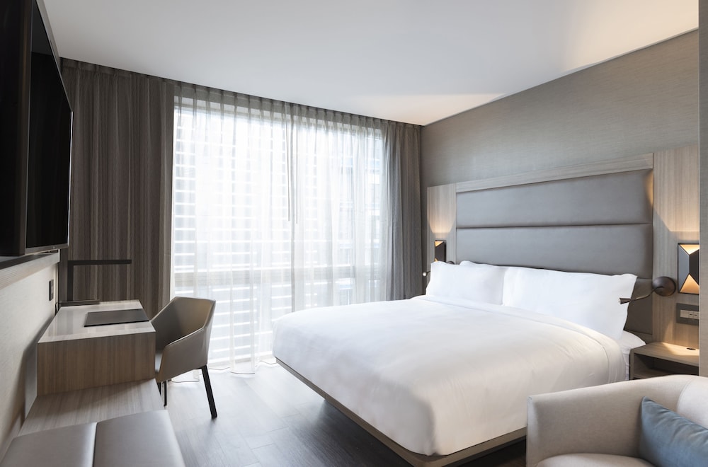 Image of AC Hotel by Marriott Boston Cleveland Circle