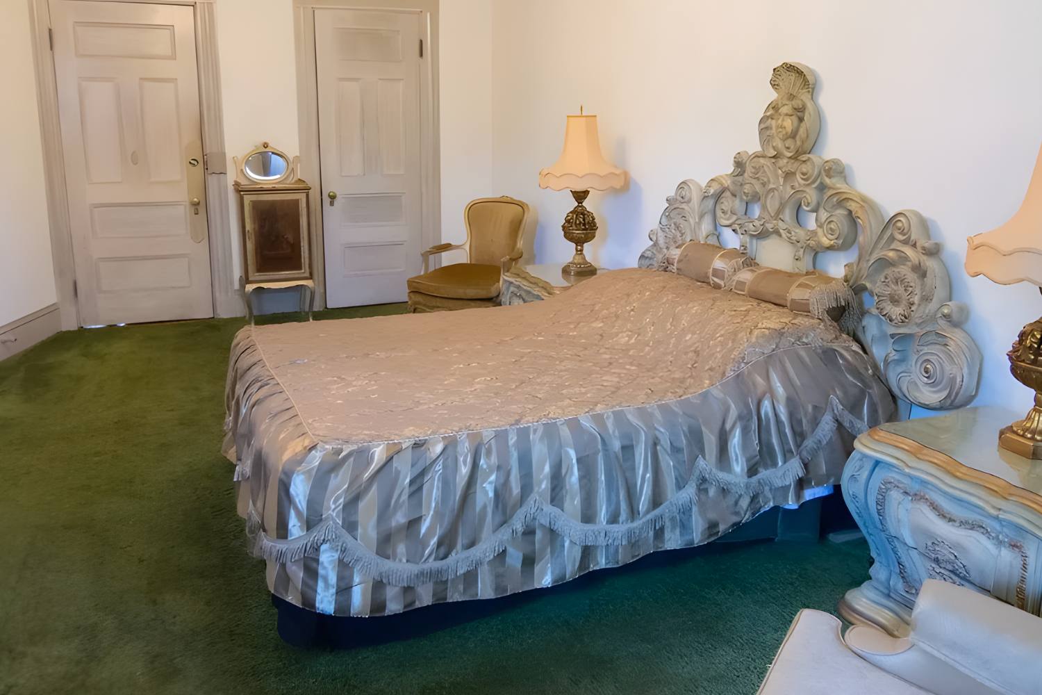 Image of Anthony's Town House
